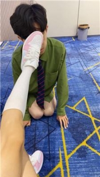 【调教视频】【织羊】可爱学生主-粉鞋白袜+高跟虐哥哥 bf55873