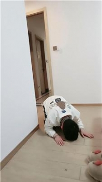 【调教视频】【薇薇】圈养家奴彻底犬化【上】 JS250215-26