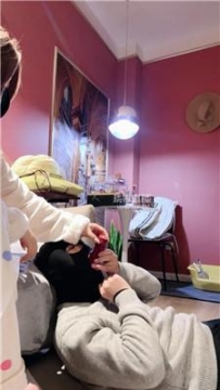 【调教视频】【橙子】反绑涂鸦羞辱-滴蜡封嘴 JS251120-34