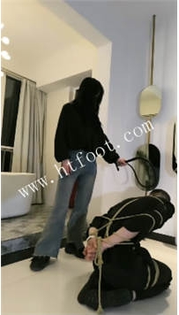 ZB5016 诗琪】捆绑调教30分钟