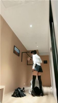 【调教视频】【苏老师】长靴女神碾压踩-抽打 JS250720-9