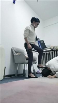 【调教视频】【浮华】恶毒继母驯化家奴 JS250328-26