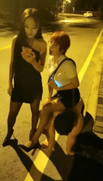 TL9346 梦溪女王 梦溪冷依户外调教著名猪猪奴