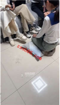 TLZB25570足彩馆3-十一假期多人玩弄女M47分