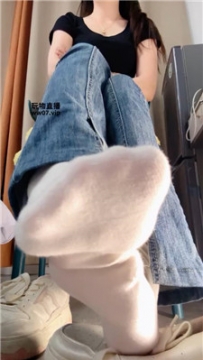 【第一视角】【兔兔酱】白棉袜羞辱下    250518-19