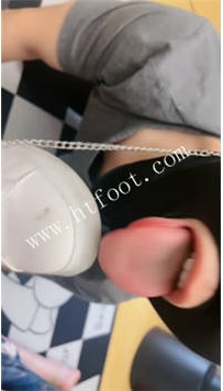 TL47206 安安sama】双狗伺候安主100分钟