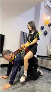 TL34212 二宝】新疆女孩骑马术58分钟