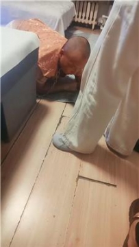 【调教视频】【元元小主】做按摩技师的脚下奴 JS251013-33