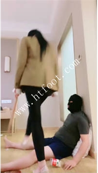 TL45967 古筝少女驯兽师】筝｜裸足の动物犀牛‘后任意玩吃水枪吃饺饺43分钟