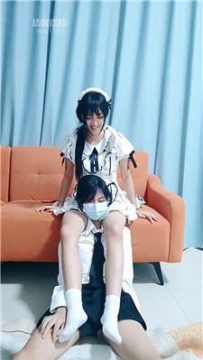 【调教视频】【小舞酱】洛丽塔S白袜辱闺蜜 bf60027