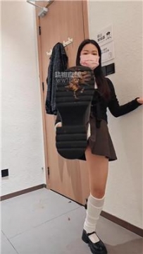 【调教视频】【萝莉收割机】学生妹踩踏小虫子 JS260128-46