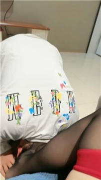 【调教视频】【啡啡】双S-沉浸式舔脚窒息 JS250307-8