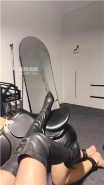 【调教视频】【sera】长靴踩-圈养狗笼犬化 JS250704-18