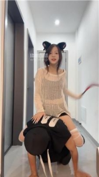 【调教视频】【小柔s】可爱小主-脏鞋踩踏鞭打场 bf57053