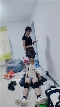 【调教视频】【山兔莓】全体重跳踩 JS251003-6