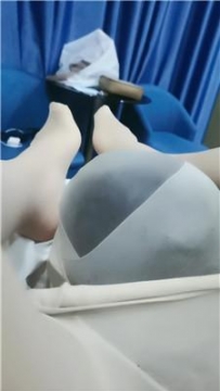 【调教视频】【晓安公主】舔肉丝脚-高跟踩踏 JS250706-31