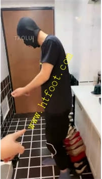 TL27385 安妮】闻鞋被抓折磨玩虐30分钟
