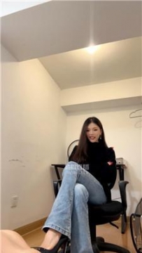 【调教视频】【万万】调教揪耳朵插嘴 bf60999