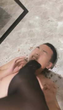 TL469 美丝大人 强迫吃呕吐物！1114