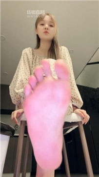 【第一视角】【楚楚】贱狗滚进来    250904-6