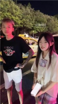 【调教视频】【Jony Z】纹身情侣主玩虐骚绿帽 bf57368