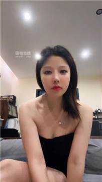 【第一视角】【无敌娘子】滚进来跪在妈妈脚边伺候    250609-23