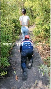TL28654 暴力美学】午后山顶遛狗帆布鞋提档骑脖子下山63分钟【视频有画面时间30分钟左右、其余时间黑屏、播放偶尔有卡顿】