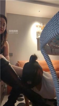 【调教视频】【滇后】跪舔脏长靴美腿虐 JS250605-8