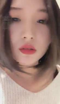 TL7242 维依 双m学生狗跪求升水舔鞋底舔脚口水骑马钻胯