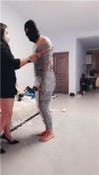 【调教视频】【贝拉s】狂虐木乃伊狗 JS260115-30