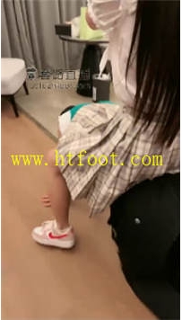 TL31926 奈奈生】调教00后小哥30分钟