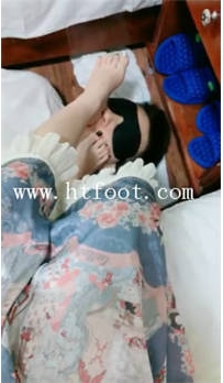 TL14422 绘子学姐S口水场31分钟