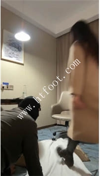 TL51416 子熙大人】鞭打暴力抽耳光长靴踢踹戒尺打手心53分钟