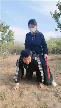 【调教视频】【盛梦空间】双S-户外暴打跟踪狂【三视角版】JS250413-9
