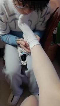 【调教视频】【广西木木】洛丽塔S-小白鞋白袜踩哥哥 JS250118-7