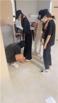 【调教视频】【足彩管】超多素人学生主暴力踢踹 JS250810-27