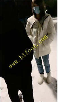 TL34125 与精神小妹的那些事】真实搭讪素人被暴打34分钟