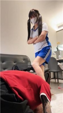 【调教视频】【黑心兔】超可爱学生妹-脏鞋白袜虐【双视角版】 bf57034