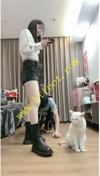 TL36919 漫漫】短靴牛仔裤骑马31分钟【视频不流畅、介意勿拍】