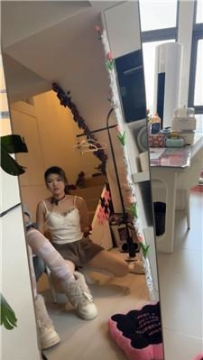 【调教视频】【橘子没熟】母畜-狂吸雪地靴/跪舔白丝 bf48509