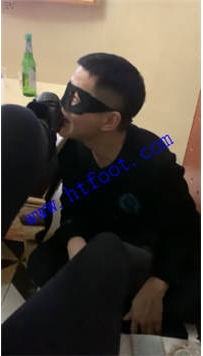 TL18865 KTV素人小姐姐15分钟