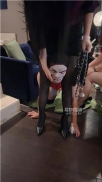 【调教视频】【兔蜜儿】和闺蜜一起玩骚狗 JS251120-14