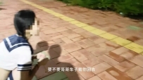 【绝美怜云女神】7月最新户外碰到一个女S被强制吐奶