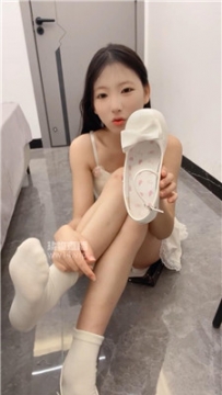 【第一视角】【困困】羞辱贱骚母狗    250906-9
