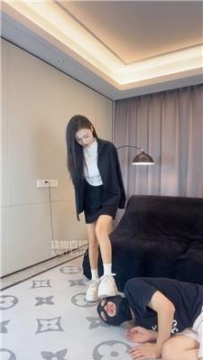 【调教视频】【HLII】超臭原味白袜气味辱 bf57578