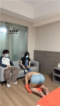 【调教视频】【安徽情侣主】鞭打舔臭脚/混合圣水 JS250510-33