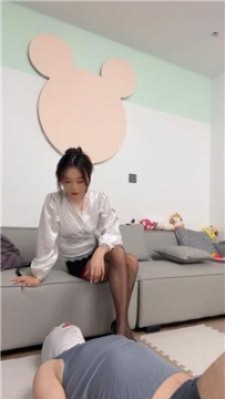 【调教视频】【冰语】高跟黑丝踩虐贱奴 JS251012-40