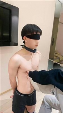 【调教视频】【简梨】双S-白袜塞嘴-踢踹虐打前任 JS251021-21