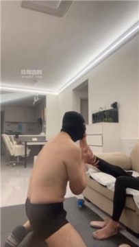 【调教视频】【花姨】连环踢裆-高跟+长靴全体重踩踏 bf53717