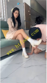 TL37378 狗哥】被女友发现自己变态45分钟